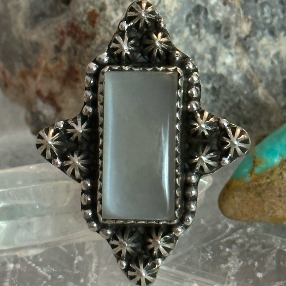 Gray moonstone southwestern sterling silver adjustable ring - Picture 2 of 7